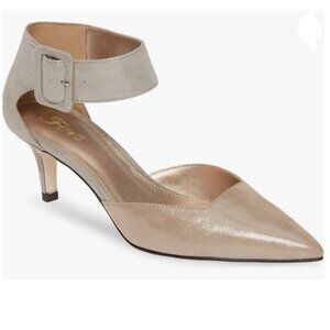 Elegant Beige Heeled Two-Tone Heel